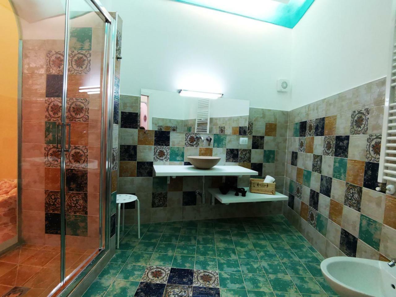 Suite Inn Centro Dimora Storica Έννα Εξωτερικό φωτογραφία